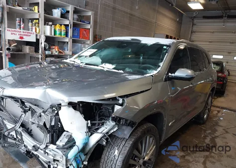 2025 Buick Enclave Avenir Fwd from USA, damaged, VIN 5GAEVCRS4SJ202660